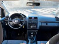 Gebraucht VW Touran 105 PS (77 kW) 2006 Andere farben Van / Kleinbus