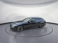 Gebraucht BMW 540 M Sport 333 PS (244 kW) 2023 Schwarz Kombi