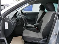 gebraucht Skoda Rapid 1.2 TSI ELEGANCE * PARKTRONIC * SITZHEIZUNG * TEMPOMAT * KLIMAAUTOMATIK