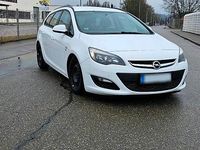 Gebraucht Opel Astra 165 PS (121 kW) 2013 Weiß Kombi