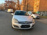 Gebraucht Opel Astra 150 PS (110 kW) 2005 Silber Limousine