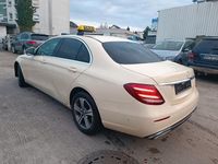Gebraucht Mercedes E200 150 PS (110 kW) 2018 Beige Limousine