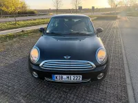Gebraucht Mini Cooper 120 PS (88 kW) 2009 Schwarz Kleinwagen