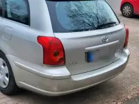 Gebraucht Toyota Avensis 120 PS (88 kW) 2003 Andere farben Kombi