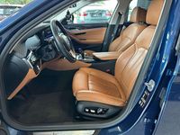 Gebraucht BMW 530 Luxury Line 286 PS (210 kW) 2023 Phytonicblau Limousine