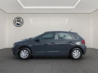 Gebraucht VW Polo Trendline 80 PS (58 kW) 2022 Grau Kleinwagen
