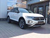 Second-hand VW T-Roc Style 150 CP (110 kW) 2024 Gri SUV