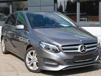 Gebraucht Mercedes B220 Edition 177 PS (130 kW) 2018 Grau Van / Kleinbus