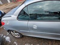 Gebraucht Peugeot 206 CC 108 PS (79 kW) 2006 Silber Cabrio