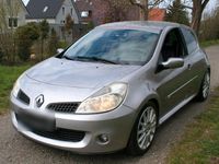 Gebraucht Renault Clio II 197 PS (144 kW) 2006 Silber Kleinwagen