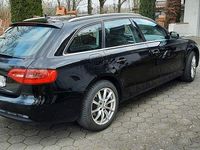 Gebraucht Audi A4 Attraction 150 PS (110 kW) 2015 Schwarz Kombi