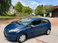 Gebraucht Ford Fiesta 60 PS (44 kW) 2010 Blau Kleinwagen