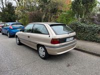 Second-hand Opel Astra 75 CP (55 kW) 1997 Bej Berlinǎ