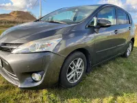 Gebraucht Toyota Verso Skyview Edition 111 PS (81 kW) 2016 Grau Van / Kleinbus