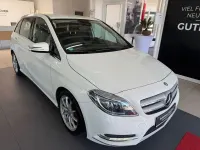 Gebraucht Mercedes B200 156 PS (114 kW) 2012 Weiß Kleinwagen