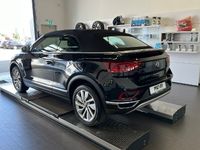 Gebraucht VW T-Roc Cabriolet Move 150 PS (110 kW) 2023 Deep black perleffekt Cabrio