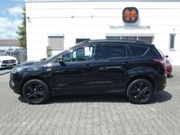 Gebraucht Ford Kuga ST-Line 150 PS (110 kW) 2019 Schwarz SUV