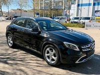 Gebraucht Mercedes GLA180 109 PS (80 kW) 2017 Schwarz SUV