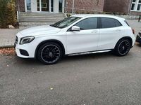 Gebraucht Mercedes GLA220 Style 170 PS (125 kW) 2018 Weiß SUV