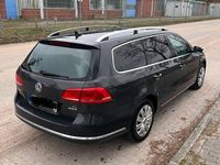 Gebraucht VW Passat Highline 150 PS (110 kW) 2011 Grau Kombi