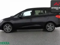 Gebraucht BMW 220 Gran Tourer Advantage 190 PS (139 kW) 2022 Schwarz Van / Kleinbus