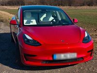 Gebraucht Tesla Model 3 RWD 208 kW (283 PS) 2022 Rot Limousine