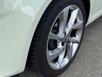 Gebraucht Opel Corsa Edition 70 PS (51 kW) 2011 Weiß Kleinwagen