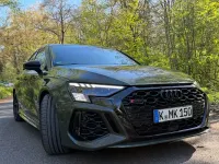 Gebraucht Audi RS3 Sport 400 PS (294 kW) 2024 Grün Limousine