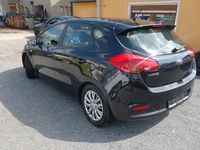 Second-hand Kia Ceed Attract 99 CP (72 kW) 2013 Hatchback