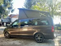 Gebraucht Mercedes V220 Marco Polo 163 PS (119 kW) 2017 Braun Van / Kleinbus