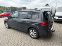 Gebraucht VW Touran Comfortline 150 PS (110 kW) 2020 Grau Van / Kleinbus