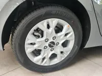 Neu Kia Ceed Comfort 140 PS (102 kW) 2026 Silber Kleinwagen