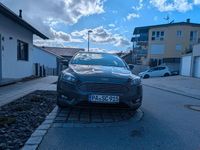 Gebraucht Ford Focus Titanium 120 PS (88 kW) 2017 Grau Kombi