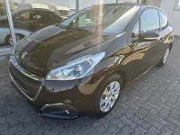 Gebraucht Peugeot 208 Active 68 PS (50 kW) 2015 Schwarz Kleinwagen