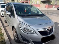 Używany Opel Meriva 101 KM (74 kW) 2011 Srebrny Minivan