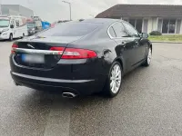 Gebraucht Jaguar XF 241 PS (177 kW) 2010 Schwarz Limousine