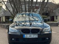 Gebraucht BMW 525 197 PS (144 kW) 2008 Schwarz Kombi