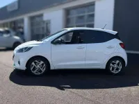 Gebraucht Hyundai i10 GO! 67 PS (49 kW) 2023 Weiß Kleinwagen