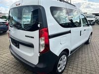 Gebraucht Dacia Dokker 102 PS (75 kW) 2020 Weiß Van / Kleinbus