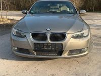 Gebraucht BMW 335 Cabriolet 306 PS (225 kW) 2007 Gold Cabrio