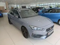 Używany Cupra Leon VZ 310 KM (228 kW) 2023 Szary Sedan/Limuzyna