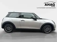 Używany Mini Cooper 114 kW (156 KM) 2025 Srebrny Hatchback