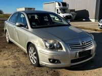 gebraucht Toyota Avensis 2.0 D-4D Sol Lim./KLIMAAUTO/ZENTRAL/AHK