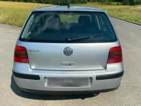 Gebraucht VW Golf IV 70 PS (51 kW) 2002 Silber Kleinwagen