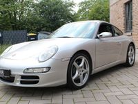 Gebraucht Porsche 911 Carrera 325 PS (239 kW) 2005 Arktissilbermetallic Coupé