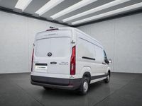 Second-hand Maxus V90 148 CP (108 kW) 2025 Alb Van