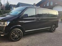Gebraucht VW Caravelle Highline 150 PS (110 kW) 2018 Schwarz Van / Kleinbus