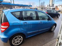 Gebraucht Mercedes A150 Classic 95 PS (69 kW) 2008 Blau Van / Kleinbus