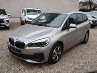 Gebraucht BMW 216 Advantage 116 PS (85 kW) 2022 Kaschmirsilber metallic Van / Kleinbus