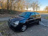 Gebraucht Renault Clio II 75 PS (55 kW) 2006 Schwarz Kleinwagen